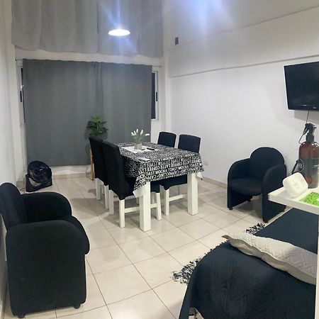 El Depto Tipo Duplex Pleno Centro Incluye Cochera Consultar Servicio De Parking Apartment Монте Гранде Екстериор снимка